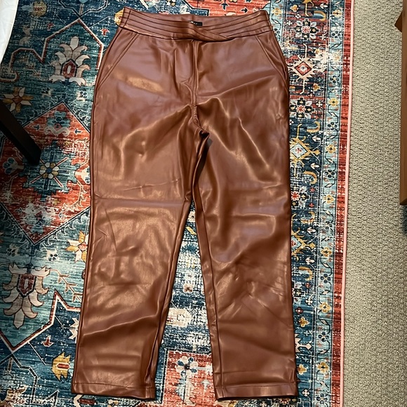 7 FOR ALL MANKIND | Brown Faux Leather Pants Size L NWT - Picture 1 of 4